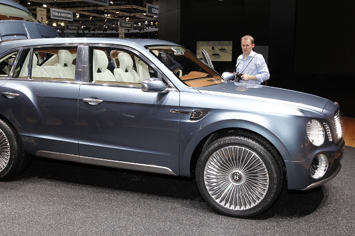 Salon auto Geneve 2012 - Bentley Motors - 001